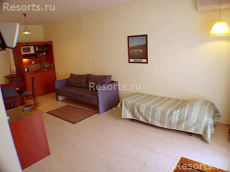 Theodorou Beach Hotel 10